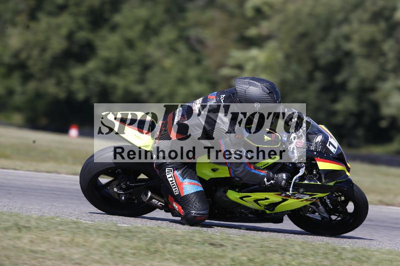 Archiv-2025/49 26.08.2025 Cornu Master School ADR/gruen-vert/11